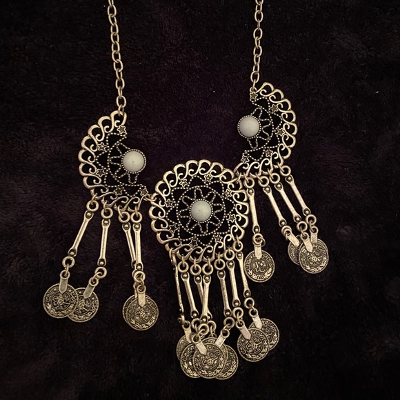 NEW Beautiful Boho Coin Silver Necklace - Picture 1 of 4